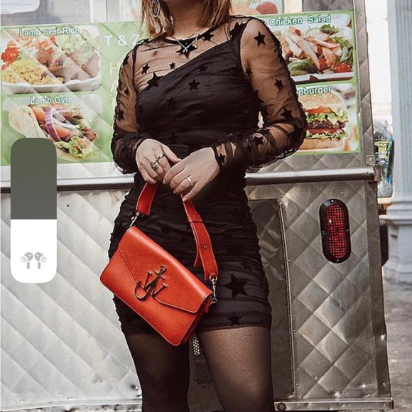 Hours dress - Picture 1 of 5